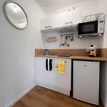 Equipe A Avec Terrasse 아파트 캉