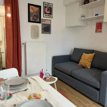 Equipe A Avec Terrasse Apartman