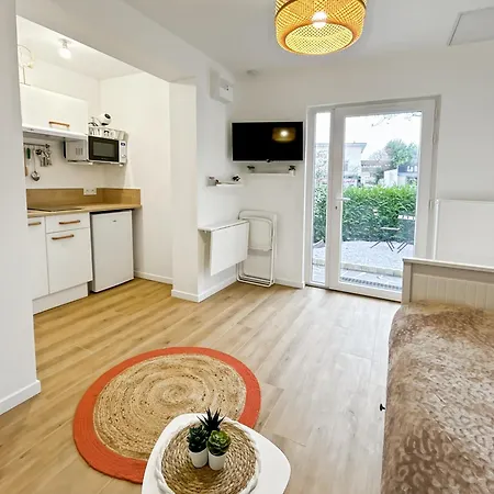 Equipe A Avec Terrasse Apartman *