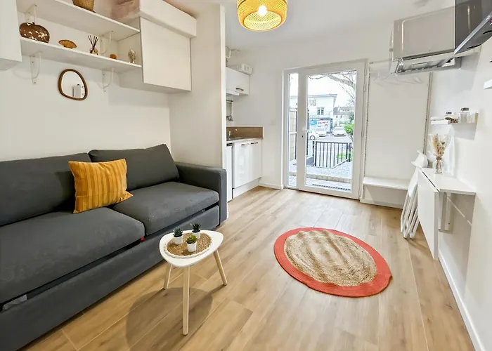 Equipe A Avec Terrasse Apartman