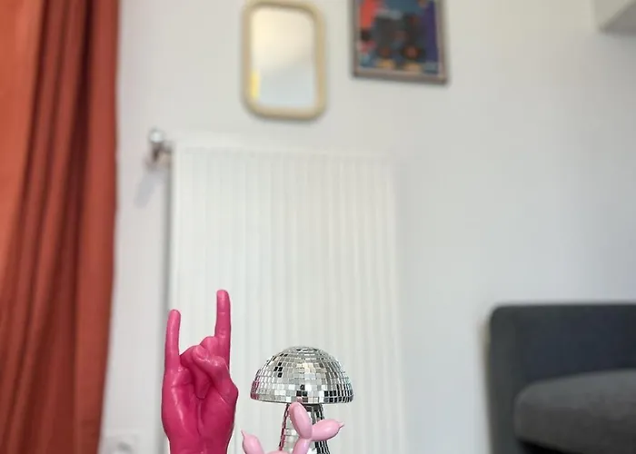 Equipe A Avec Terrasse * Caen